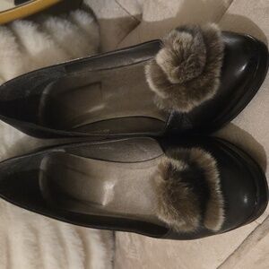 Carisma Elegant Black Women's Shoes with Fur Detail